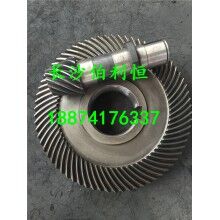 廠價直銷三一HZS系列混凝土攪拌機配件，攪拌站減速機螺旋傘齒